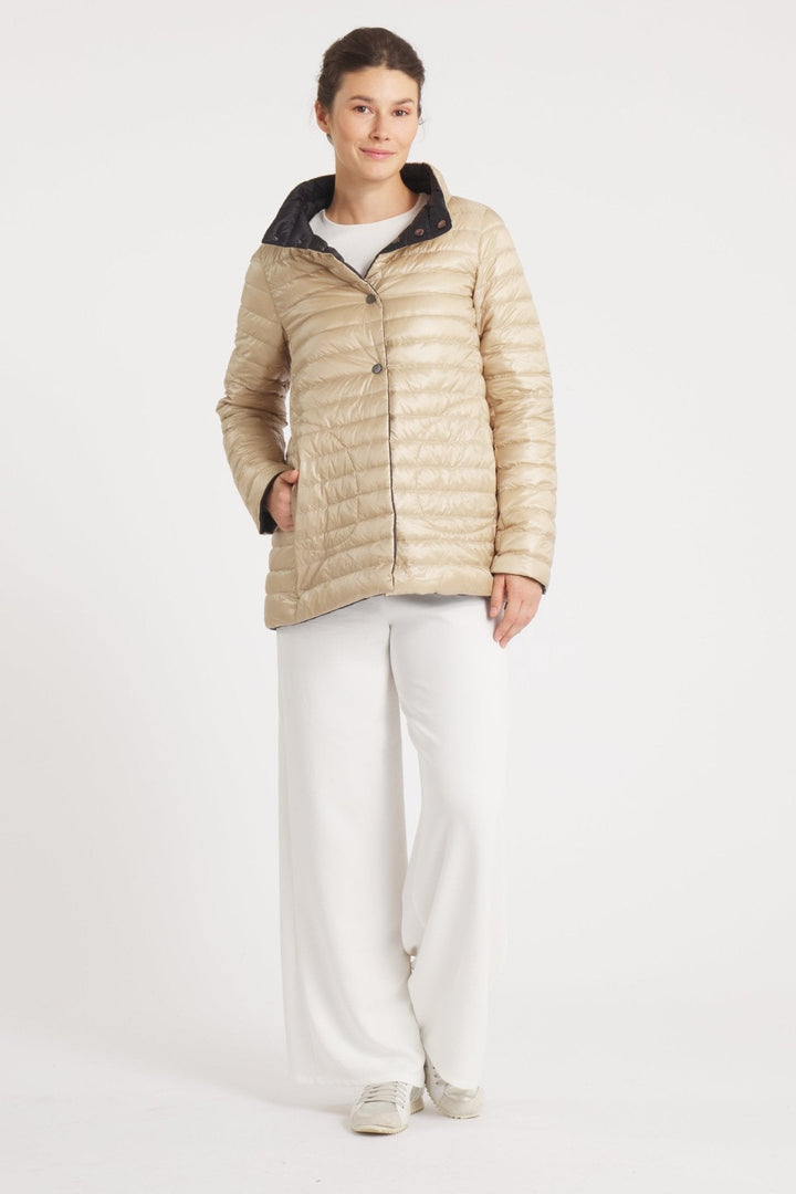 The Knightsbridge | Lightweight 2 in 1 Reversible Down Coat | Matte Black / Taupe - Cotes of London